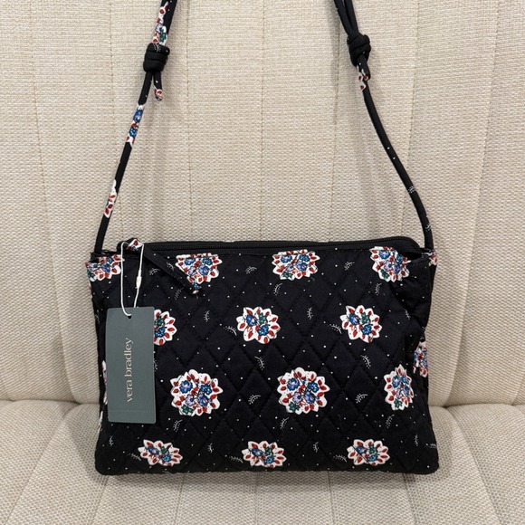 Vera Bradley Handbags - NEW Vera Bradley Foxbury Crossbody Bag Feathery Bouquets Quilted Floral Purse